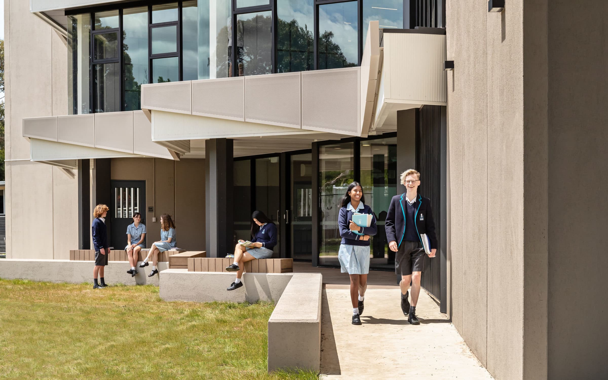 Elwood College